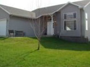 5938 Redbud Ln NW, Rochester, MN 55901