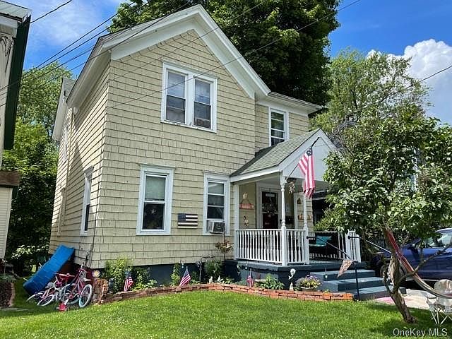 1st image of 16 Wilcox Ave