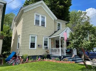 16 Wilcox Ave, Middletown, NY 10940