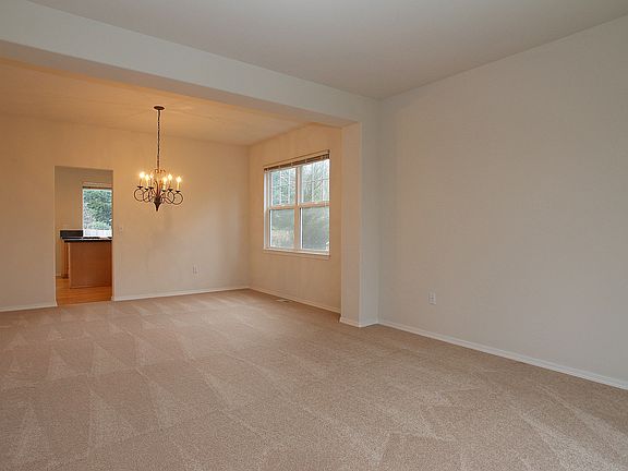 5th image of 23440 NE 140th St