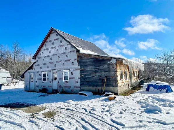 339 Drake Place, Sheffield, VT 05866