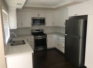 1995 Lemonwood Ln, Vista, CA 92081