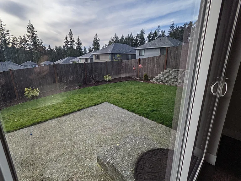1416 184th St SW — Photo 44