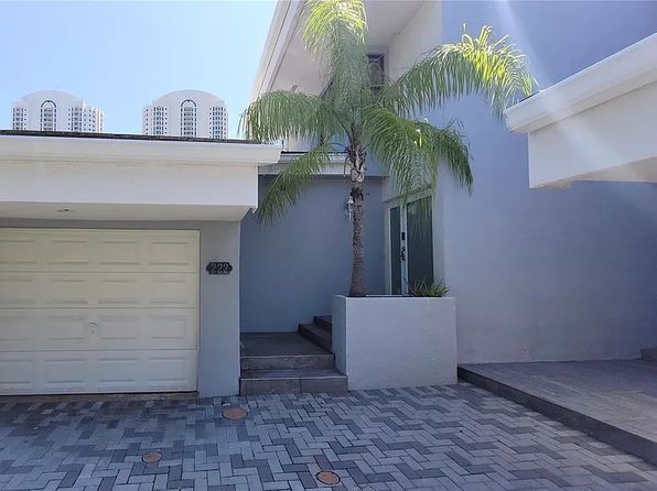 222 Poinciana Dr