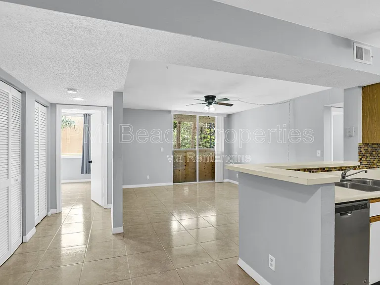 3995 W McNab Rd #205B — Photo 10