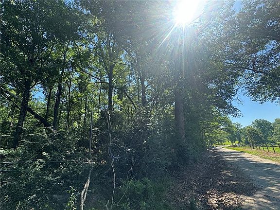 2nd image of Rhody Rd