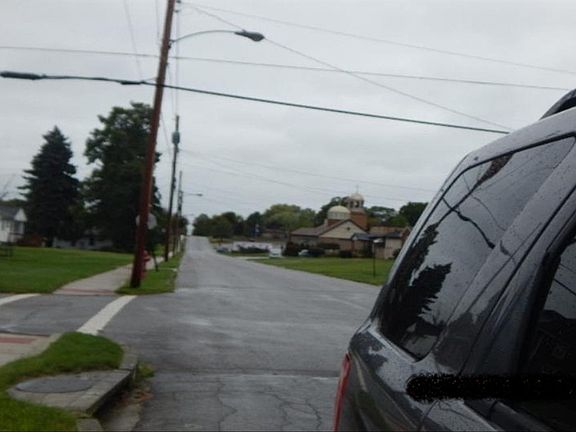 5th image of 461 Porter Ave
