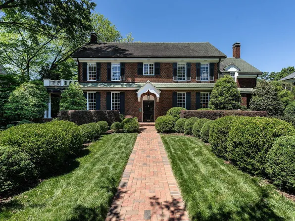 1535 Carr St, Raleigh, NC 27608