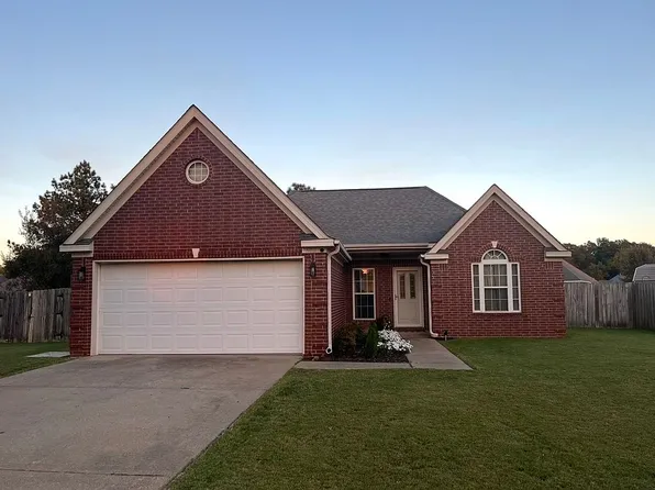 5620 Windsong Dr, Jonesboro, AR 72404