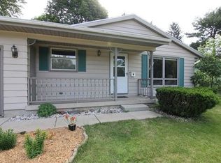 501 Topaz Ln, Madison, WI 53714