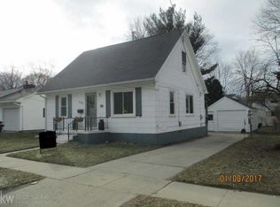 639 N 3rd St, Saint Clair, MI