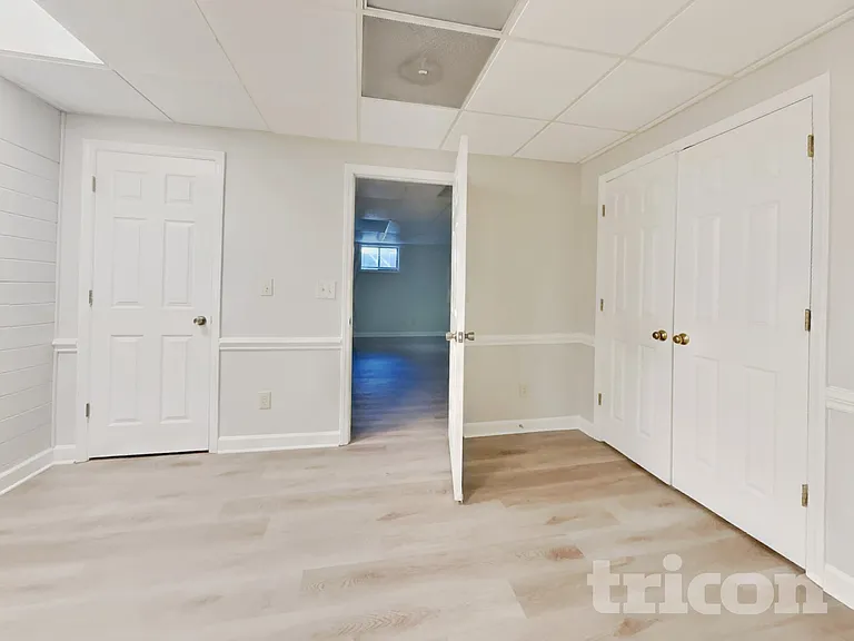 409 Wind Haven Ln — Photo 11