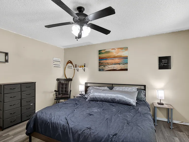 31 Idus Ln — Photo 19