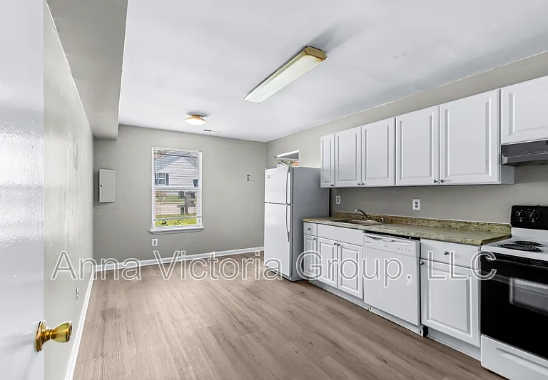 5307 Valiquet Ave #A — Photo 10