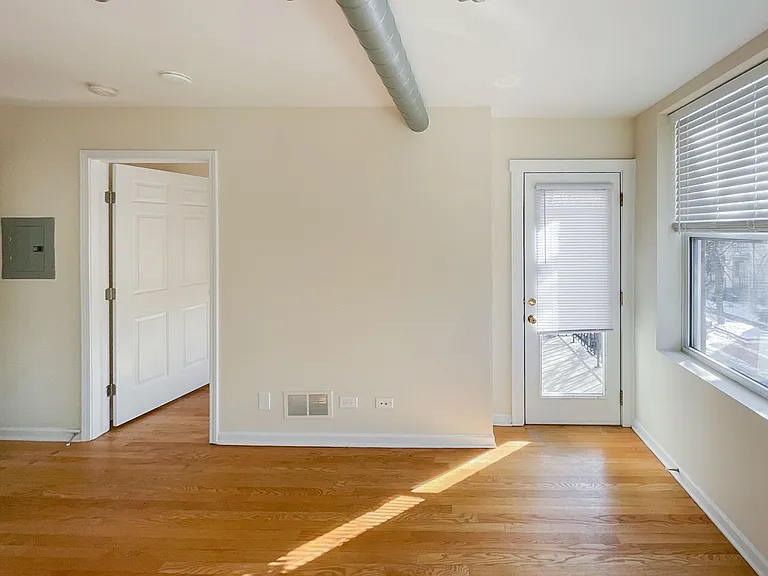 2520 W. Leland — Photo 24