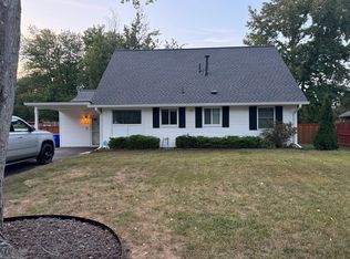 4814 Eubank St, Alexandria, VA 22309