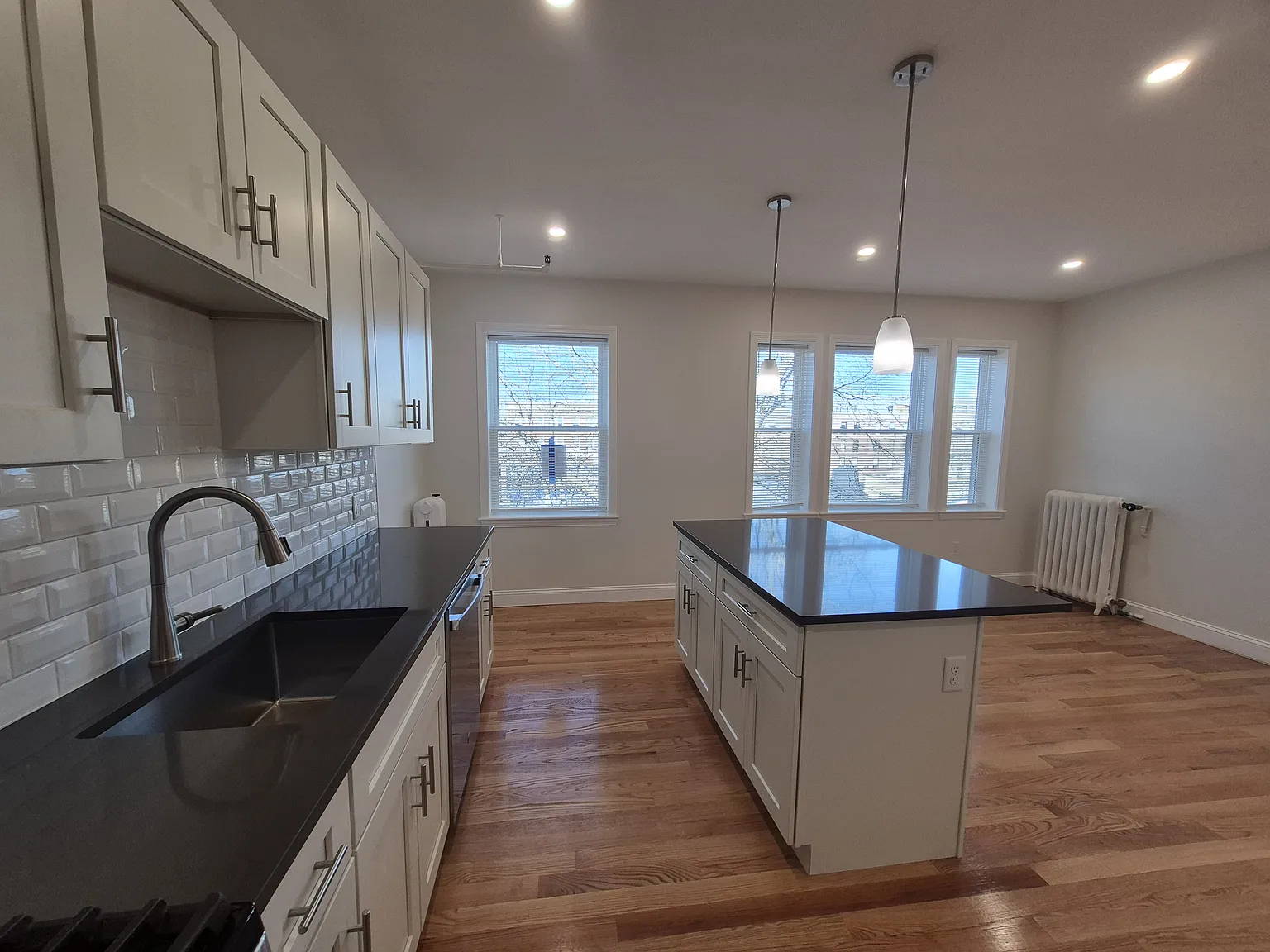 96 Washington Street — Photo 2