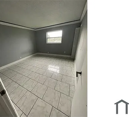 207 NW 32nd Ct #210 — Photo 8