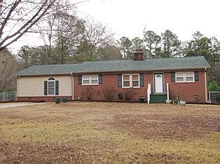 1st image of 206 Woodland Way
