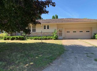 304 Dull St, Monona, IA 52159