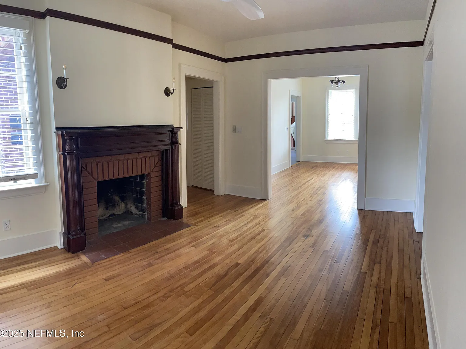 2 bed, 1.0 bath, 1225 sqft, $1,650 — Photo 4