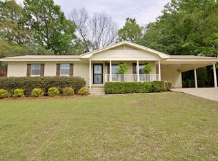 102 Hillcrest Cir, Petal, MS 39465