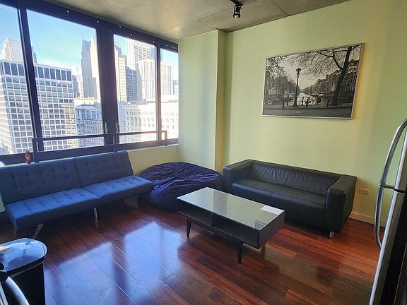 3rd image of 235 W Van Buren St Unit 2720