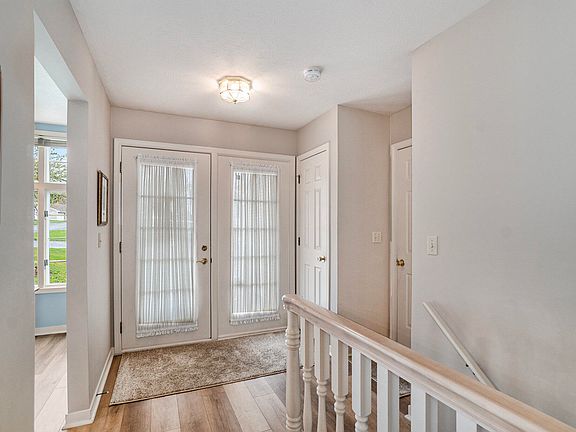5th image of 844 Clarewood Ct