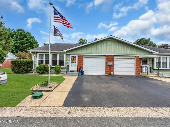 12A Independence Parkway, Whiting, NJ 08759