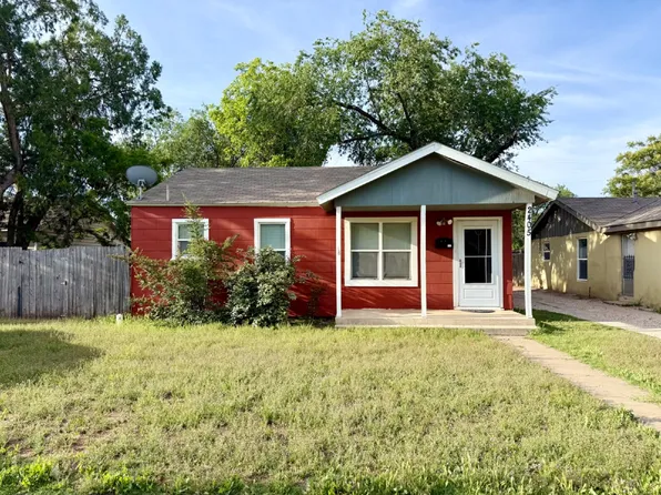 2405 22nd Pl, Lubbock, TX 79411