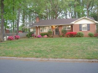 2026 Birchcrest Dr, Charlotte, NC 28205