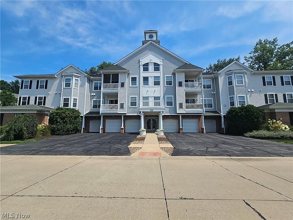 1st image of 718 Aqua Marine Blvd