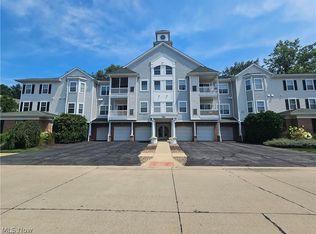 718 Aqua Marine Blvd, Avon Lake, OH 44012