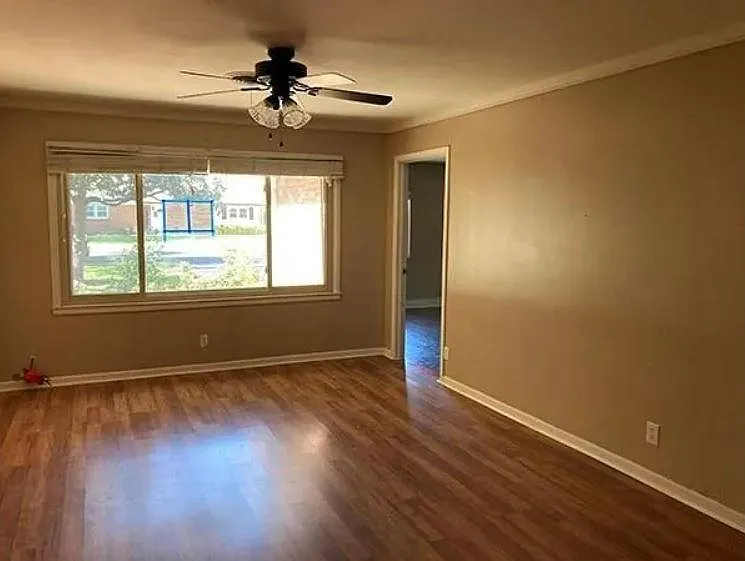 2201 Crescent Dr — Photo 13