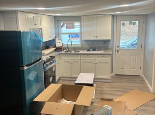 7-15 Liberty St #1, Pawcatuck, CT 06379