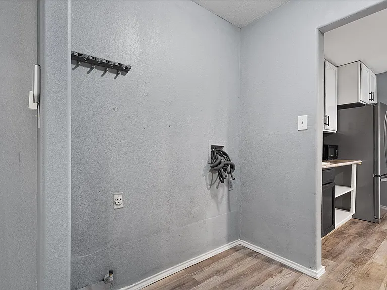 5501 Spring Meadow Rd #A — Photo 10