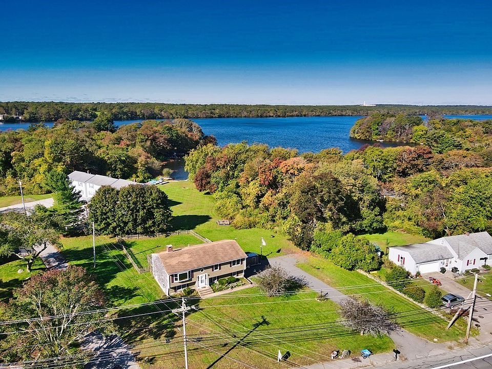 1121 Stafford Rd, Tiverton, RI 02878 Zillow