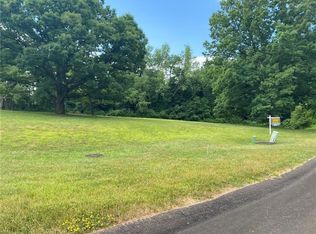 14 Willow Farms Ln, Pittsburgh, PA