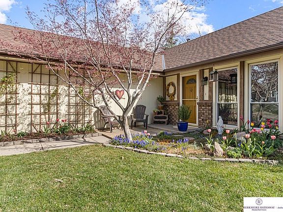 5th image of 6309 S 108th Ave