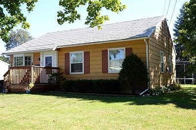 2nd image of 205 Hibbard Ave