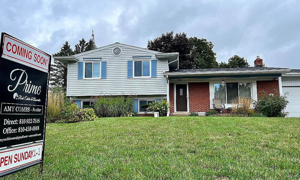 1st image of 4431 Saint Martins Dr