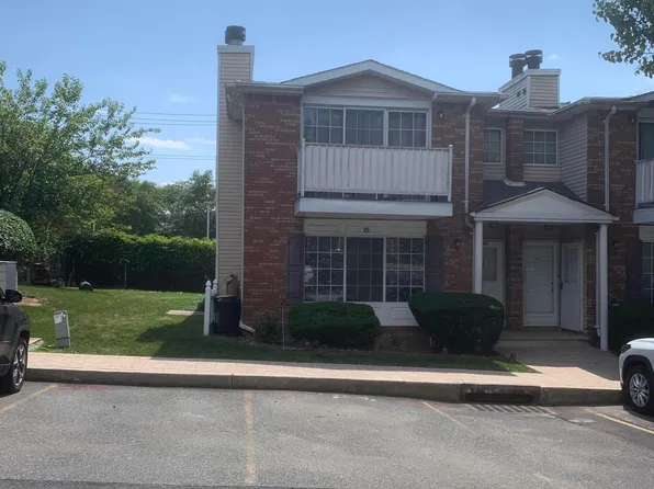 56 Saturn Ln, Staten Island, NY 10314