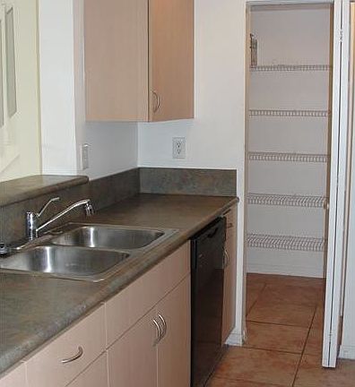 5th image of 2270 NE 42nd Ave