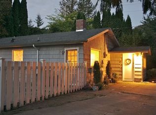 560 SE Lewis St, Issaquah, WA 98027