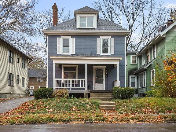 4th image of 2291 Indianola Ave