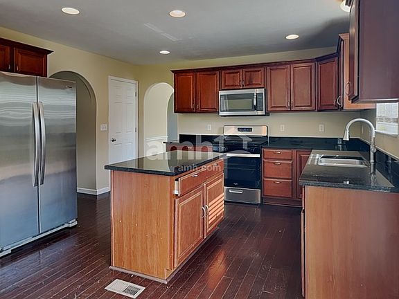 3rd image of 2138 Clay Stone Pl