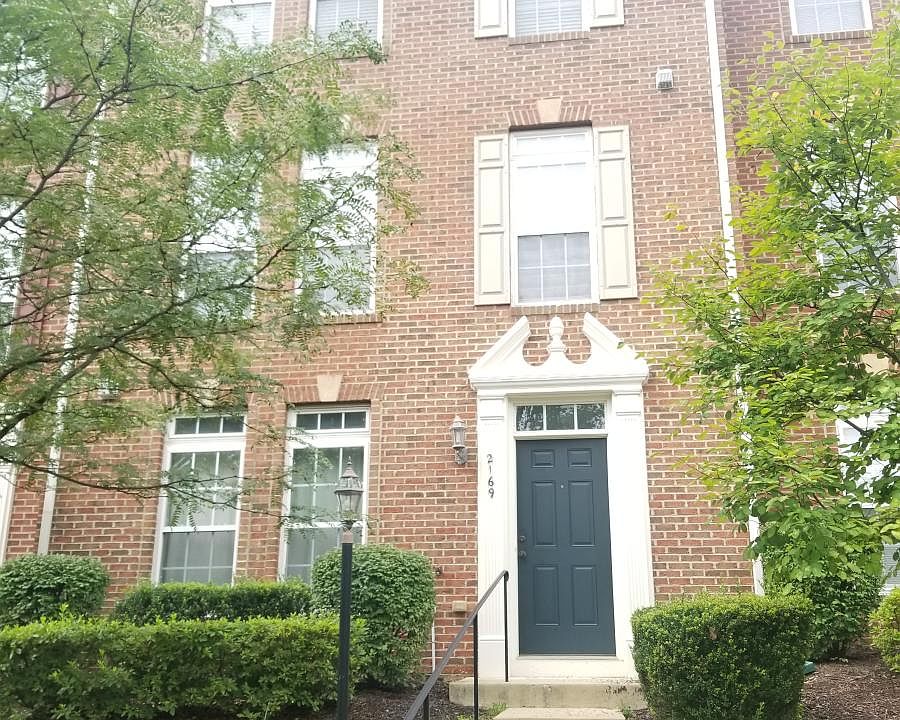 1st image of 2169 Potomac Club Pkwy