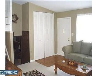 1st image of 11 Keats Dr