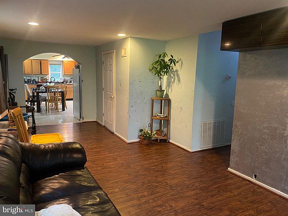 5th image of 2021 Cherri Dr