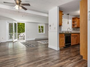 17 Water St APT 9, Kennebunk, ME 04043